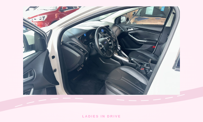 Ford Focus SE - foto 7